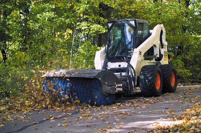 Bobcat_Attachment_-_Angle_Broom_5 Angle Broom