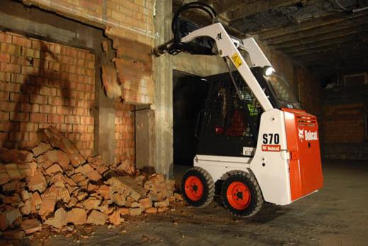 Bobcat_Attachments_-_Breaker_9 Hydraulic Breaker