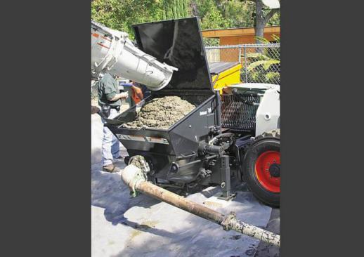 Bobcat_Attachments_-_Concrete_Pump_2 Bobcat_Attachments_-_Concrete_Pump_1