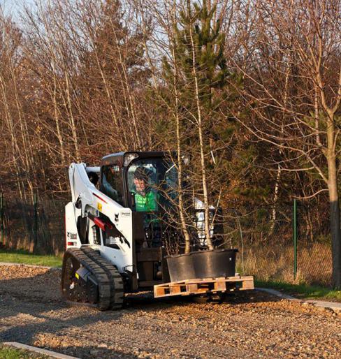 Bobcat_Attachments_-_Pallet_Fork_3 Pallet Fork