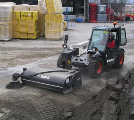Bobcat_Attachments_-_Sweeper_3 Sweeper