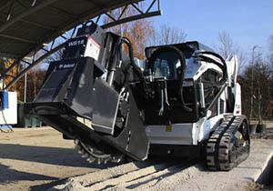 Bobcat_Attachments_-_Wheel_Saw_1