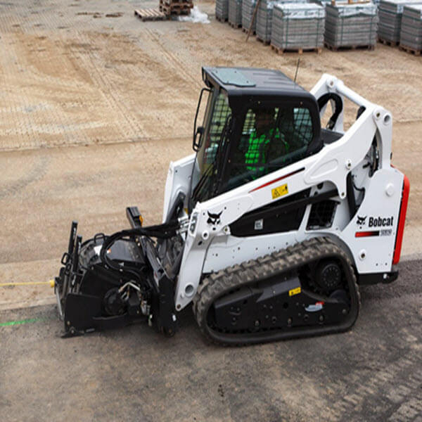 Bobcat_Compact_Track_Loaders_-_T590_3 T590 Compact Track Loaders
