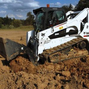T870 Compact Tracked Loader