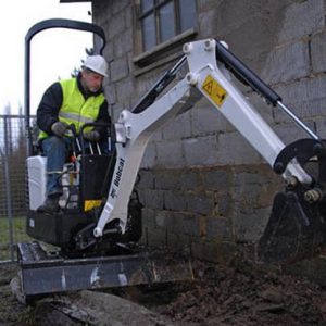Bobcat_Mini_Excavators_-_E08_2