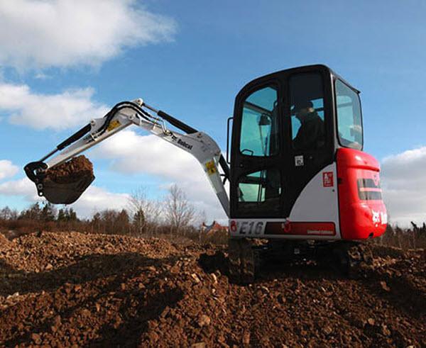 Bobcat_Mini_Excavators_-_E16_1 E16 Compact Excavator