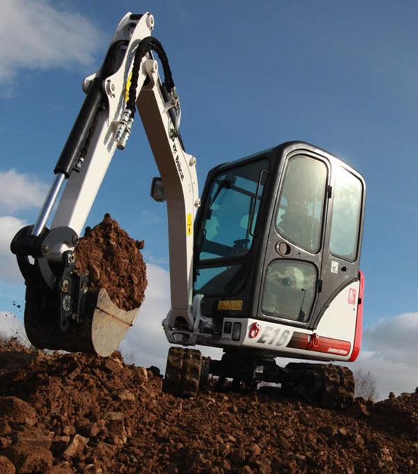 Bobcat_Mini_Excavators_-_E16_5 E16 Compact Excavator