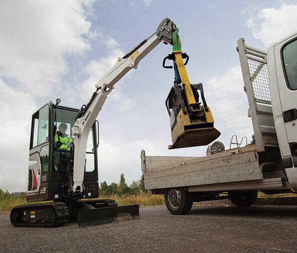 Bobcat_Mini_Excavators_-_E19_6