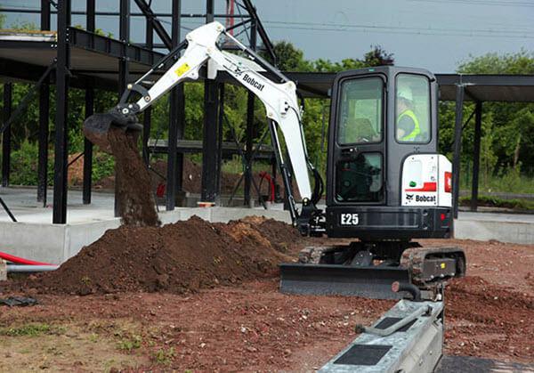 Bobcat_Mini_Excavators_-_E25_2 E25 Compact Excavator