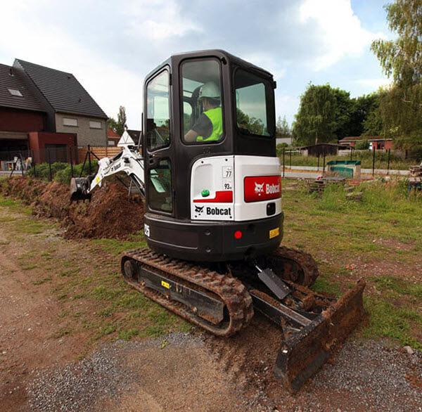 Bobcat_Mini_Excavators_-_E25_3 E25 Compact Excavator