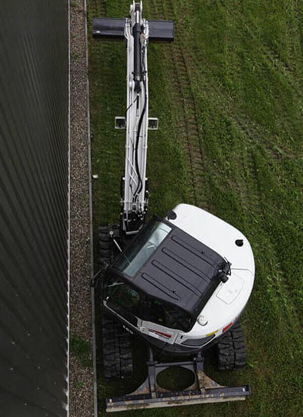 Bobcat_Mini_Excavators_-_E85_3 E85 Compact Excavator