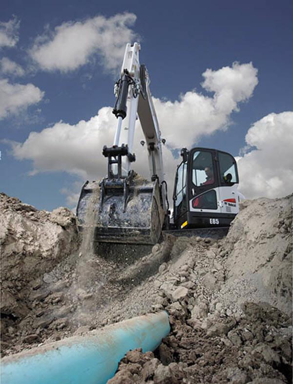 Bobcat_Mini_Excavators_-_E85_3_10 E85 Compact Excavator