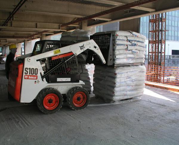 Bobcat_Skid-Steer_Loaders_-_S100_4 S100 Skid-Steer Loader