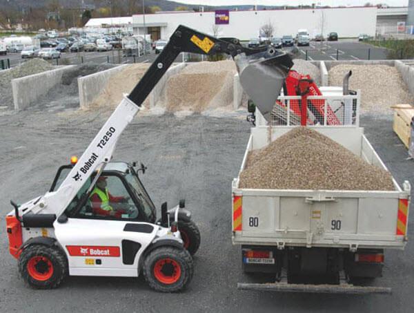 Bobcat_Telescopic_Handlers_-_T2250_7 T2250 Telescopic Handler