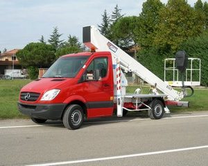 E200T – Aerial Flatforms