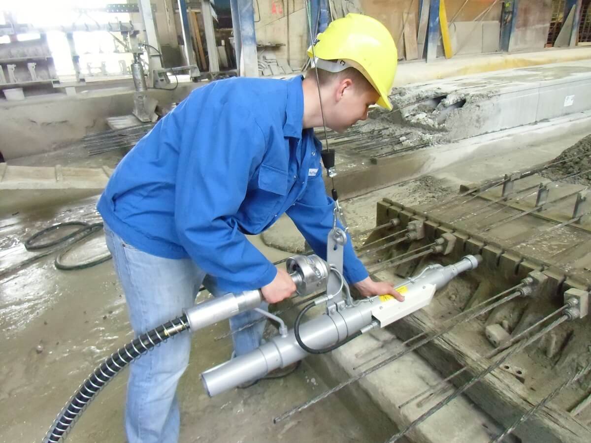 Wire Stressing Jacks