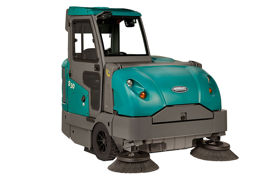 img_0307 S30 Mid-sized Rider Sweeper