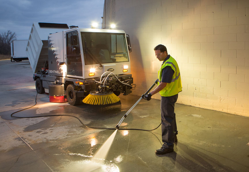 Sentinel Outdoor Spray Hose Sentinel® High-Performance Rider Sweeper