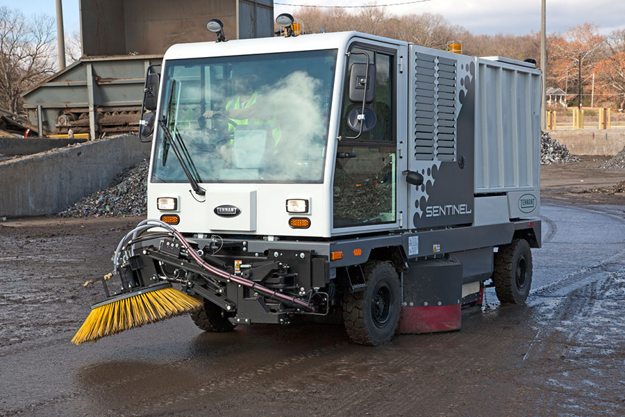 Sentinel® High-Performance Rider Sweeper Sentinel® High-Performance Rider Sweeper