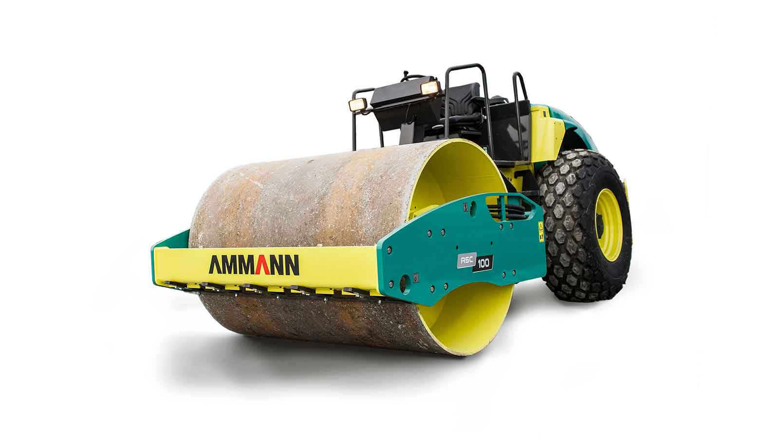 single-drum-roller-asc-100_tier1_nmesto_cze_2014_img_0113 ASC 100 Tier 1 Soil Compactor